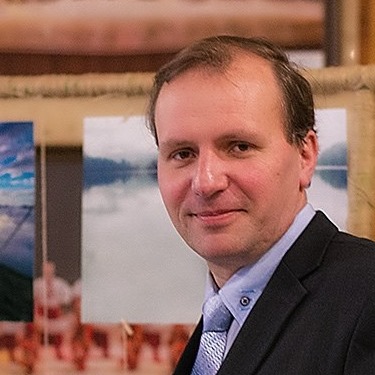 Сергій Криниця
